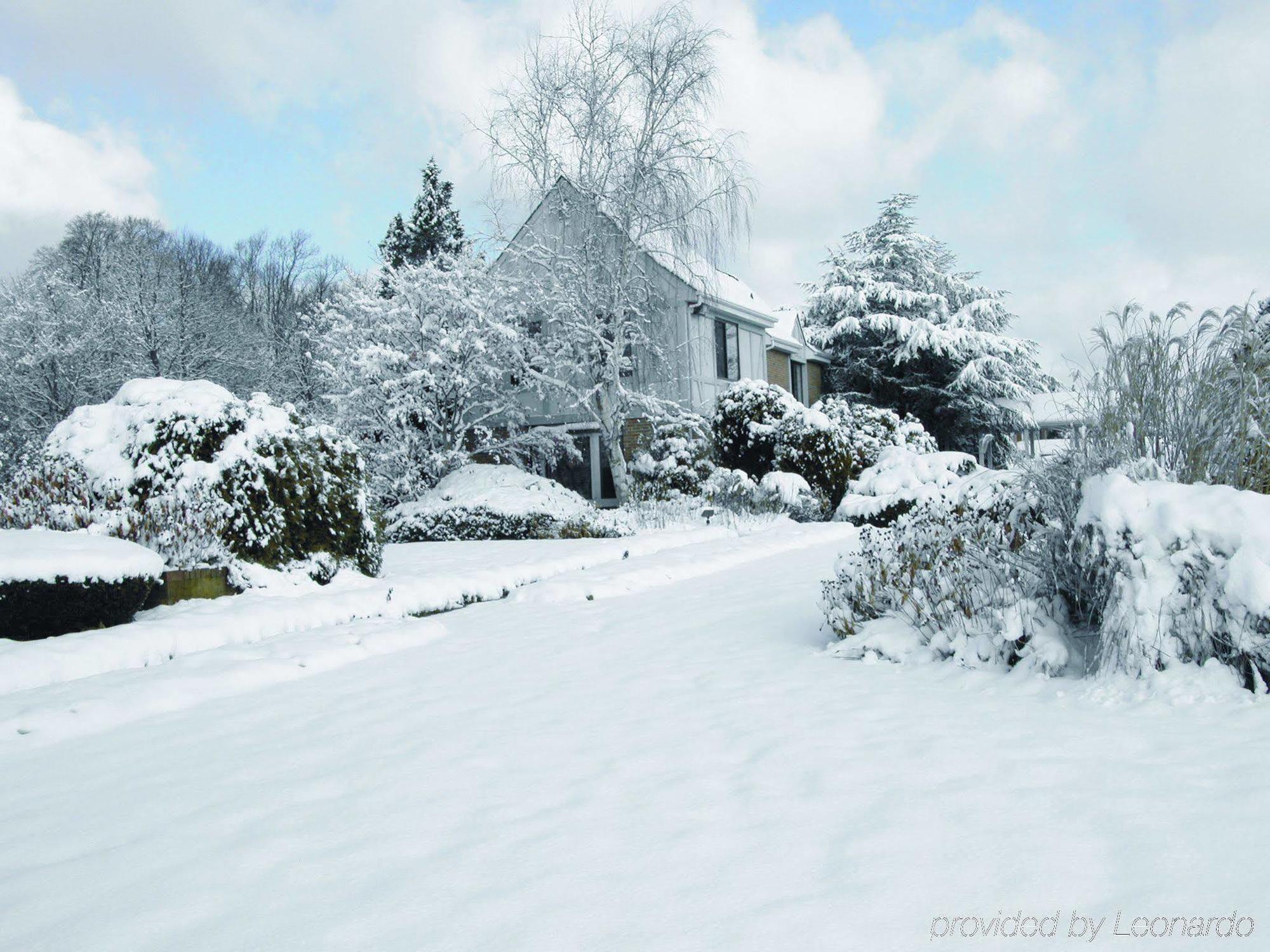 Southampton Inn Bagian luar foto